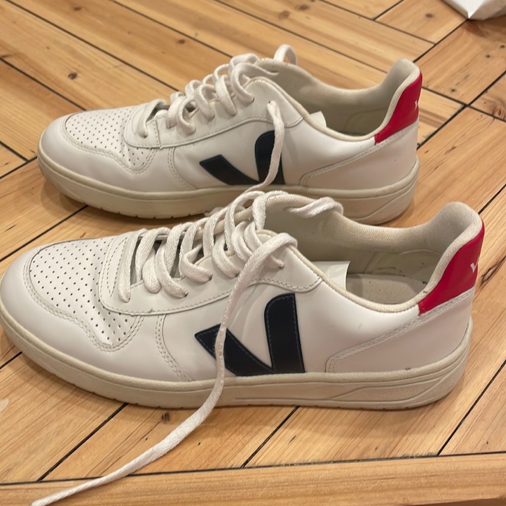 VEJA Nautico Shoes - V-10